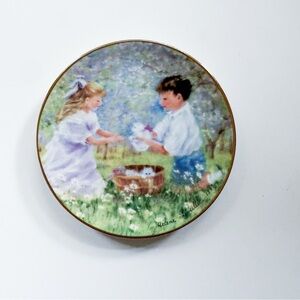 Vintage 1997 Avon Mother's Day Plate, 22K Gold Trim, Kitten Art